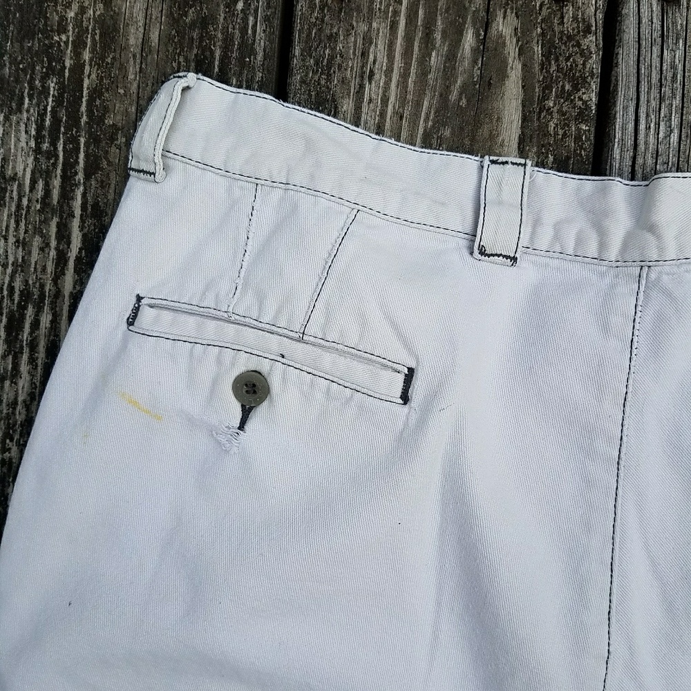 Vintage Dockers naturally distressed shorts - Picture 5 of 5